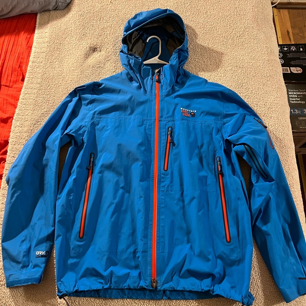 Men’s Mountain Hardwear XXL Rain Jacket